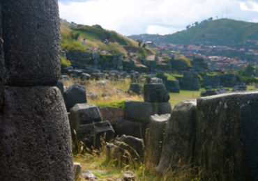 sacsayhuaman-2