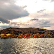 tour isla flotante de los uros (10)