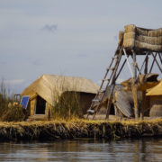 tour isla flotante de los uros (13)